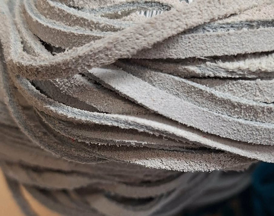 4mm White Natural Suede Lacing 5yd