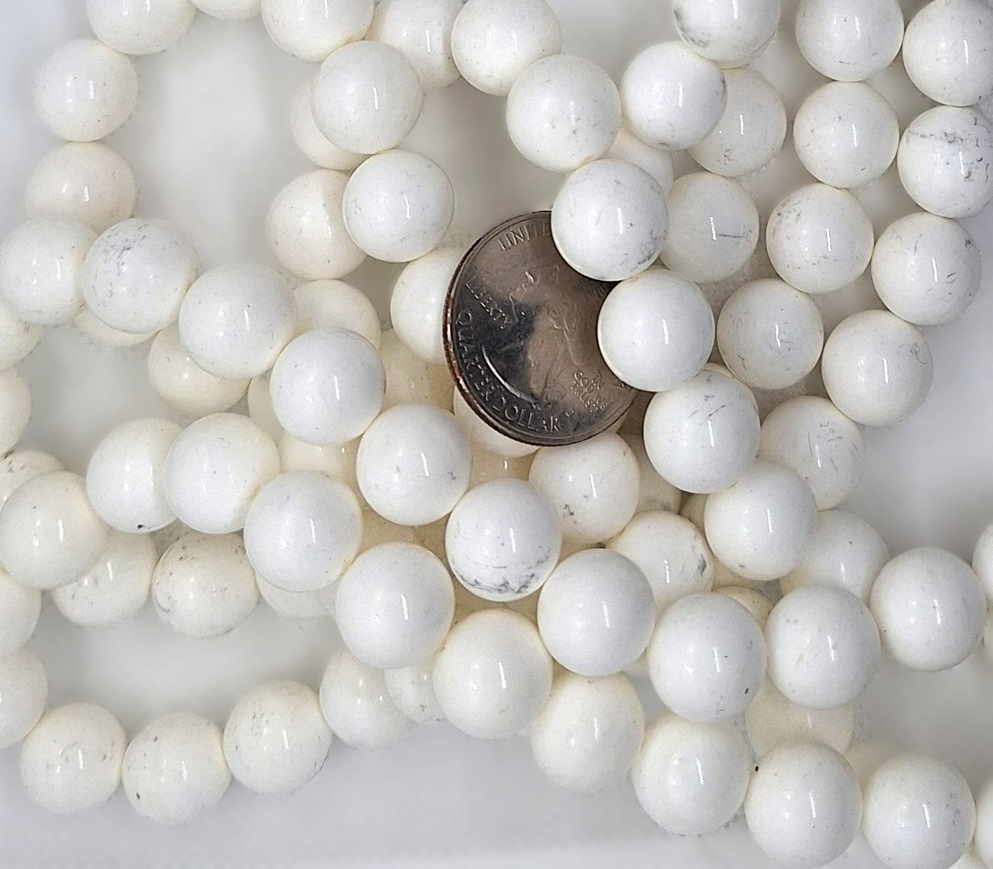 12mm White Seashell Round Beads 16-Inch Strand