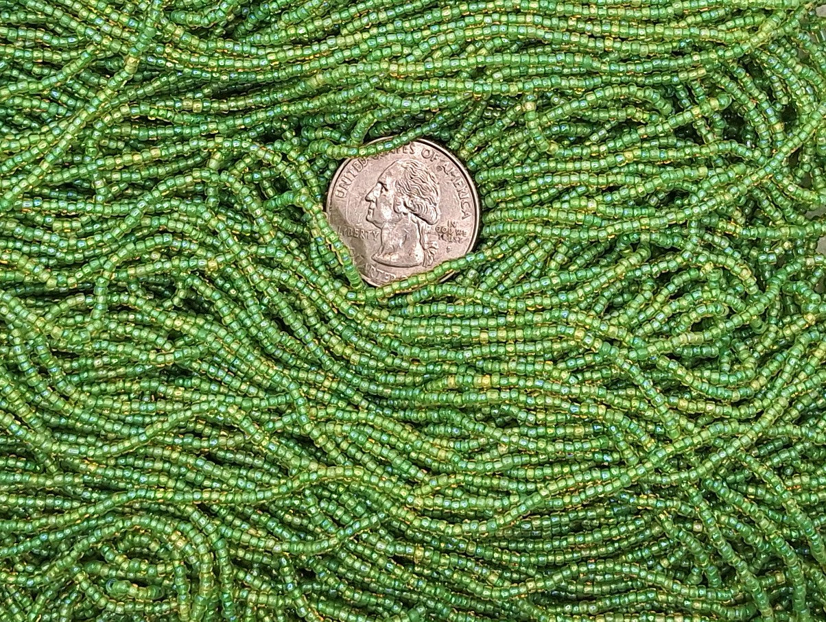 11/0 Beige Transparent Green-Lined Czech Glass Seed Beads Full Hank
