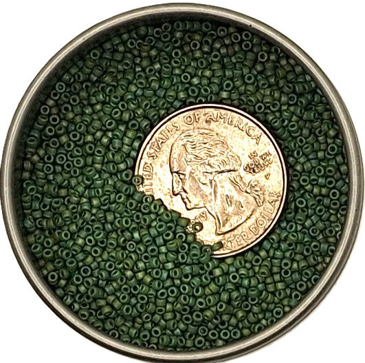 15/0 Semi Glazed Rainbow Clover Green Toho Round Seed Beads 10g