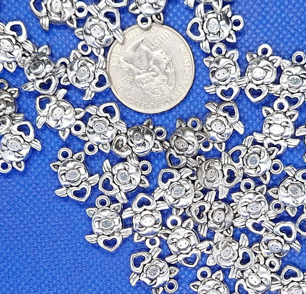 16x13mm Winged Flying Pig with Heart Antique Silver Connectors 16ct