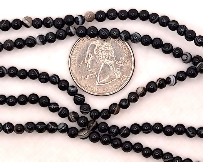 4mm Sardonyx Striped Black White Onyx Round Gemstone Beads 8-Inch Strand