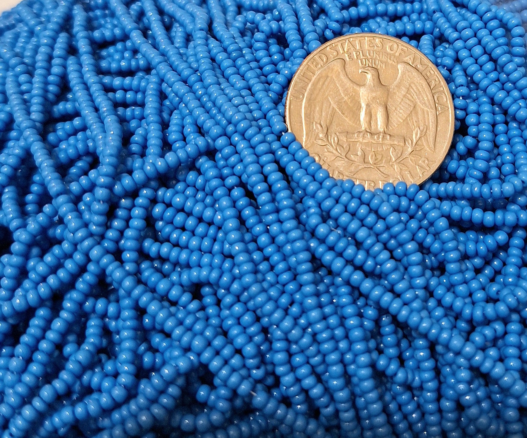 11/0 Dark Blue Turquoise Opaque Glass Czech Seed Beads Full Hank