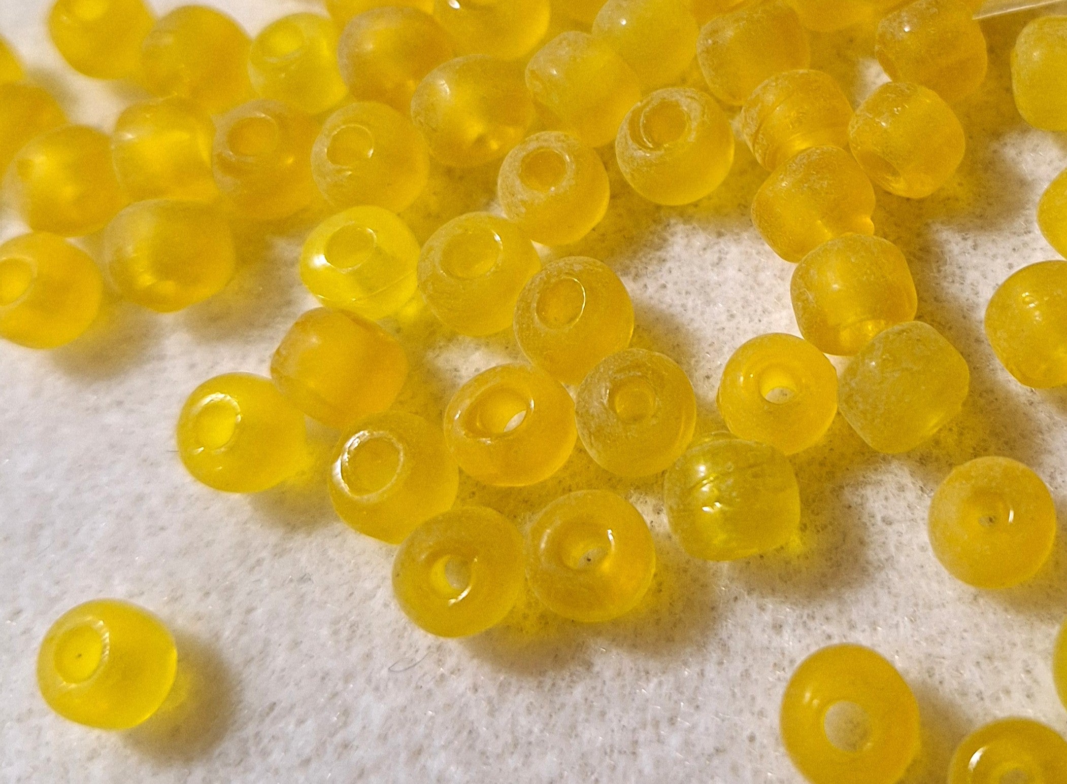 6mm Matte Yellow Transparent Crow Roller Beads 120ct