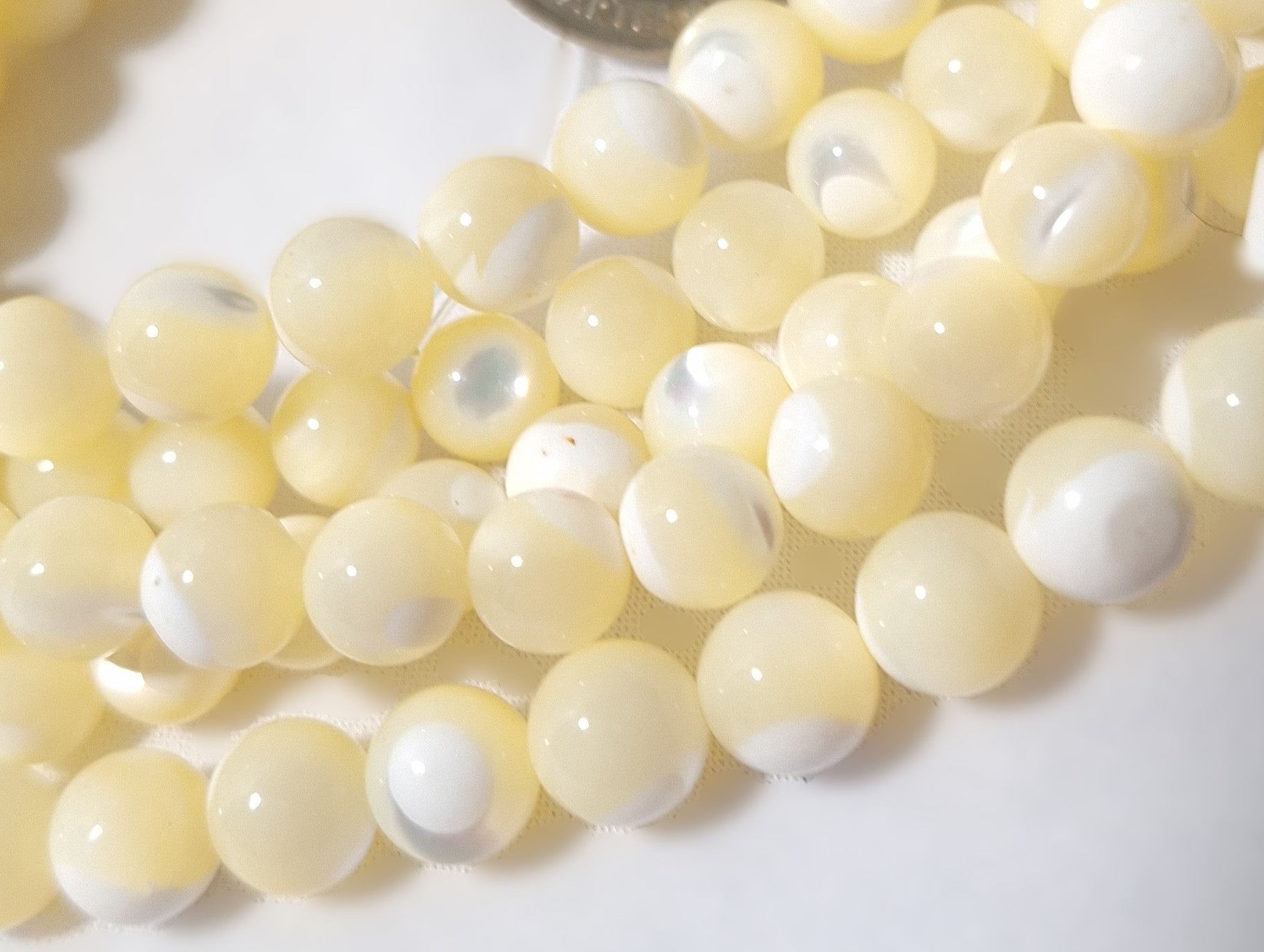 7mm Mother of Pearl MOP Round Gemstone Beads 16-Inch Strand