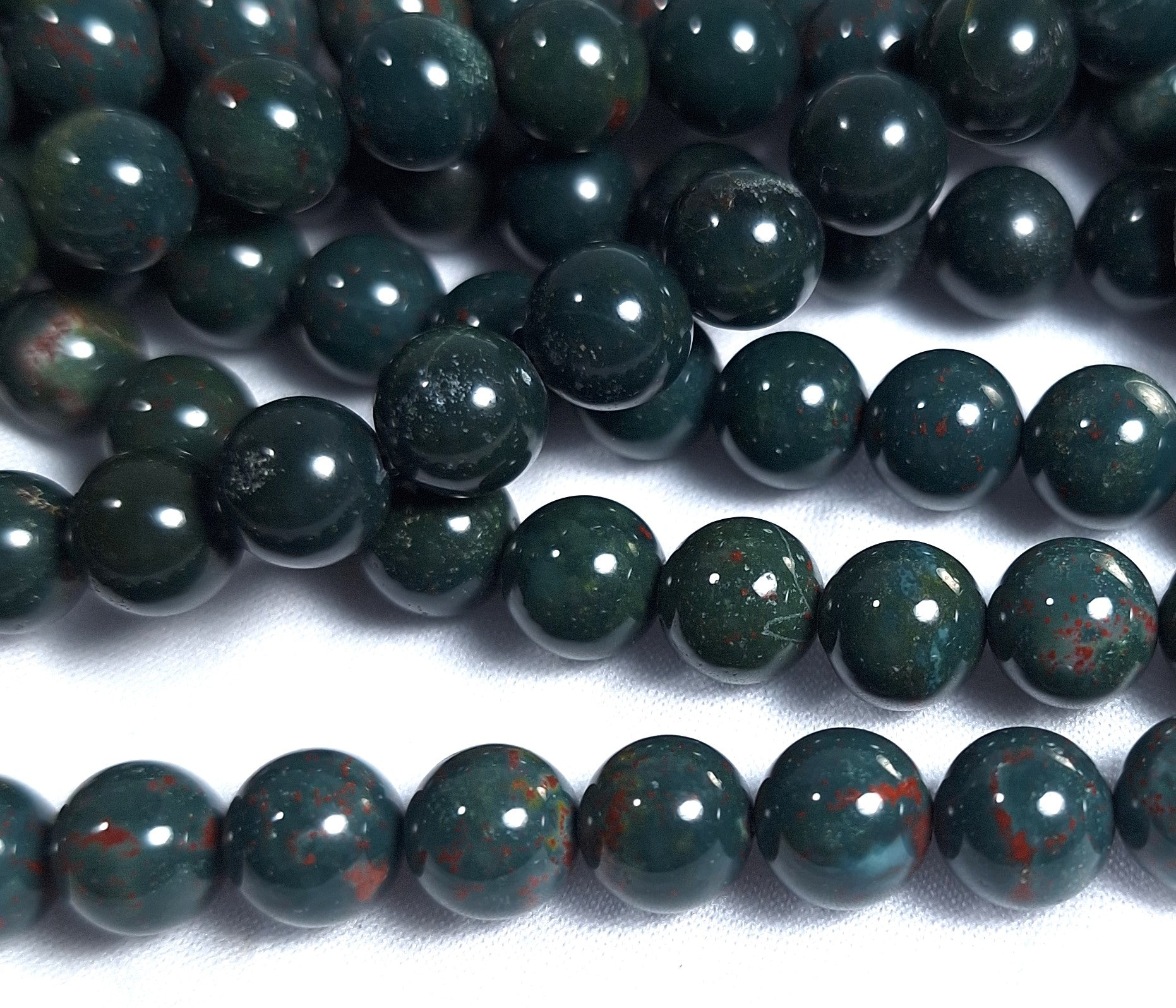 8mm Blood Stone Jasper Round Gemstone Beads 16-Inch Strand