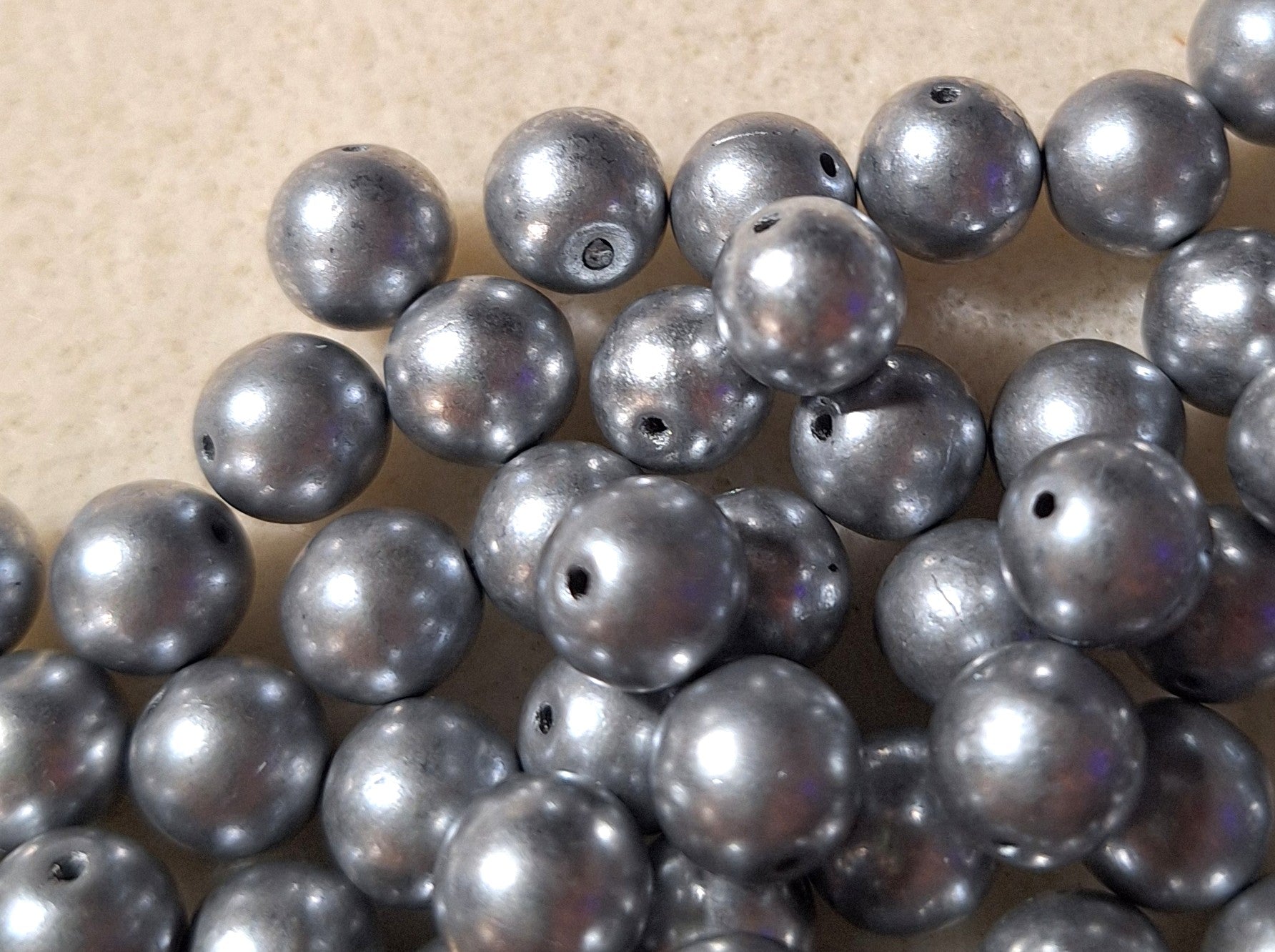 8mm Chrome 2x Metallic Smooth Round Druk Glass Beads 30ct