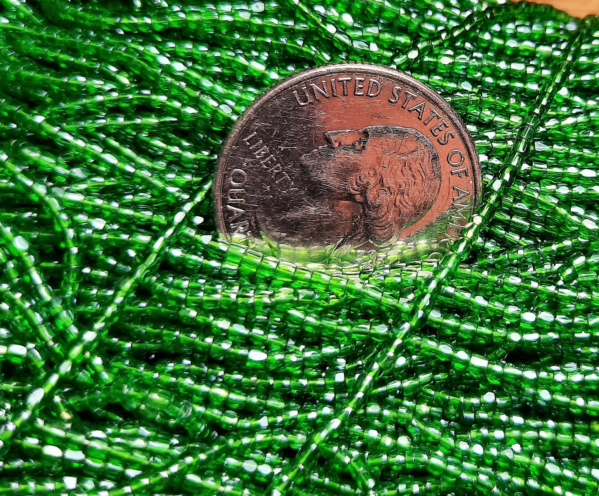 12/0 Emerald Transparent Luster 3-Cut Czech Seed Beads Full Hank