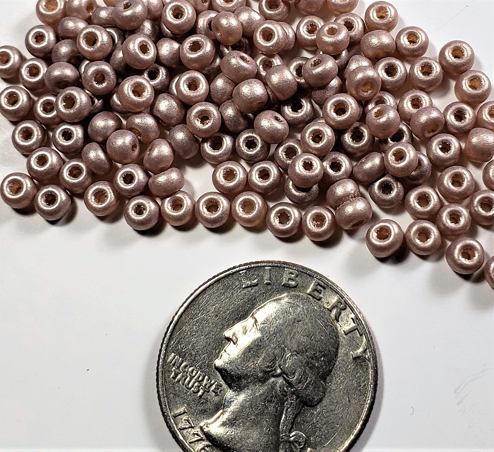 6/0 Light Amethyst Matte Loose Czech Seed Beads 25g
