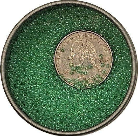 15/0 Celery Green Ceylon Toho Round Seed Beads 10g