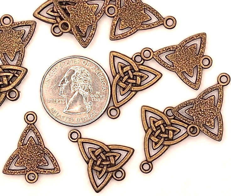 24.5x19.5mm Solid Triquetra Celtic Knot Connector Bronze Zinc Alloy 10ct