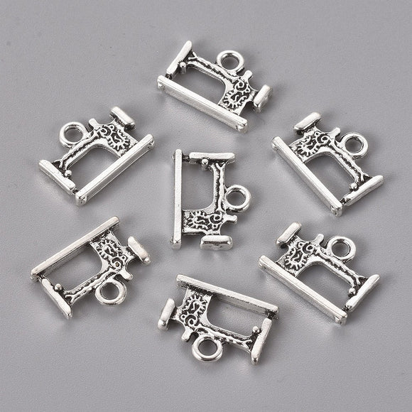 14x19mm Sewing Machine Charms in Antique Silver